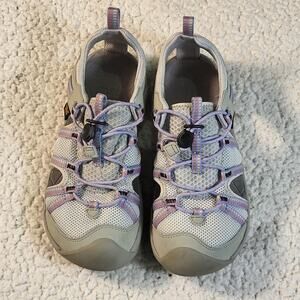 TEVA Kids' Manatee Water Sandal Girls size 3
